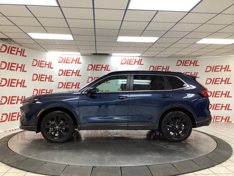 Used 2024 Honda CR-V Sport Touring image 4