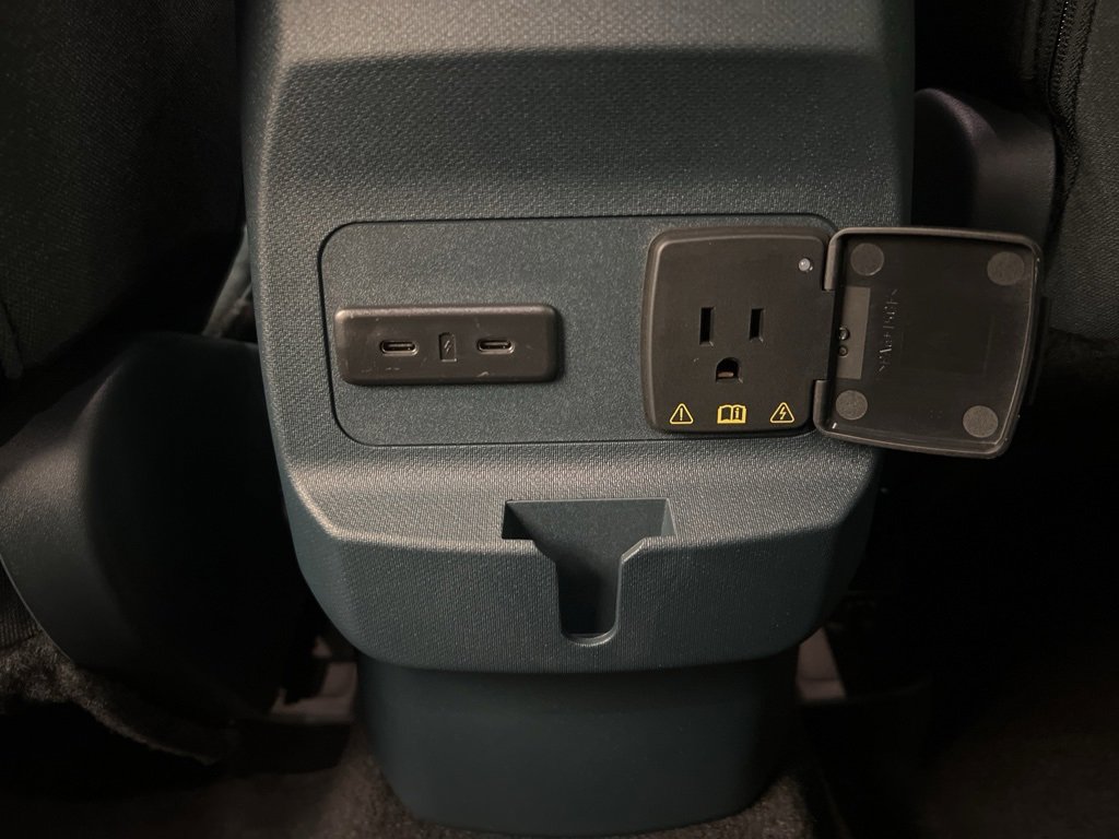 New 2025 Ford Maverick XLT w/ XLT Luxury Package image 31