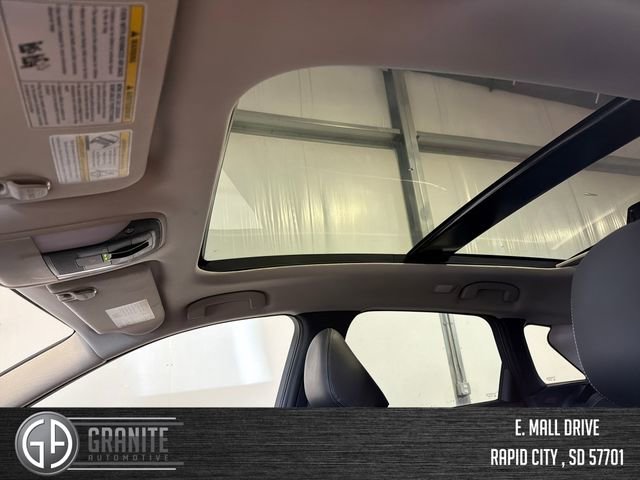 Used 2025 INFINITI QX50 Luxe image 21