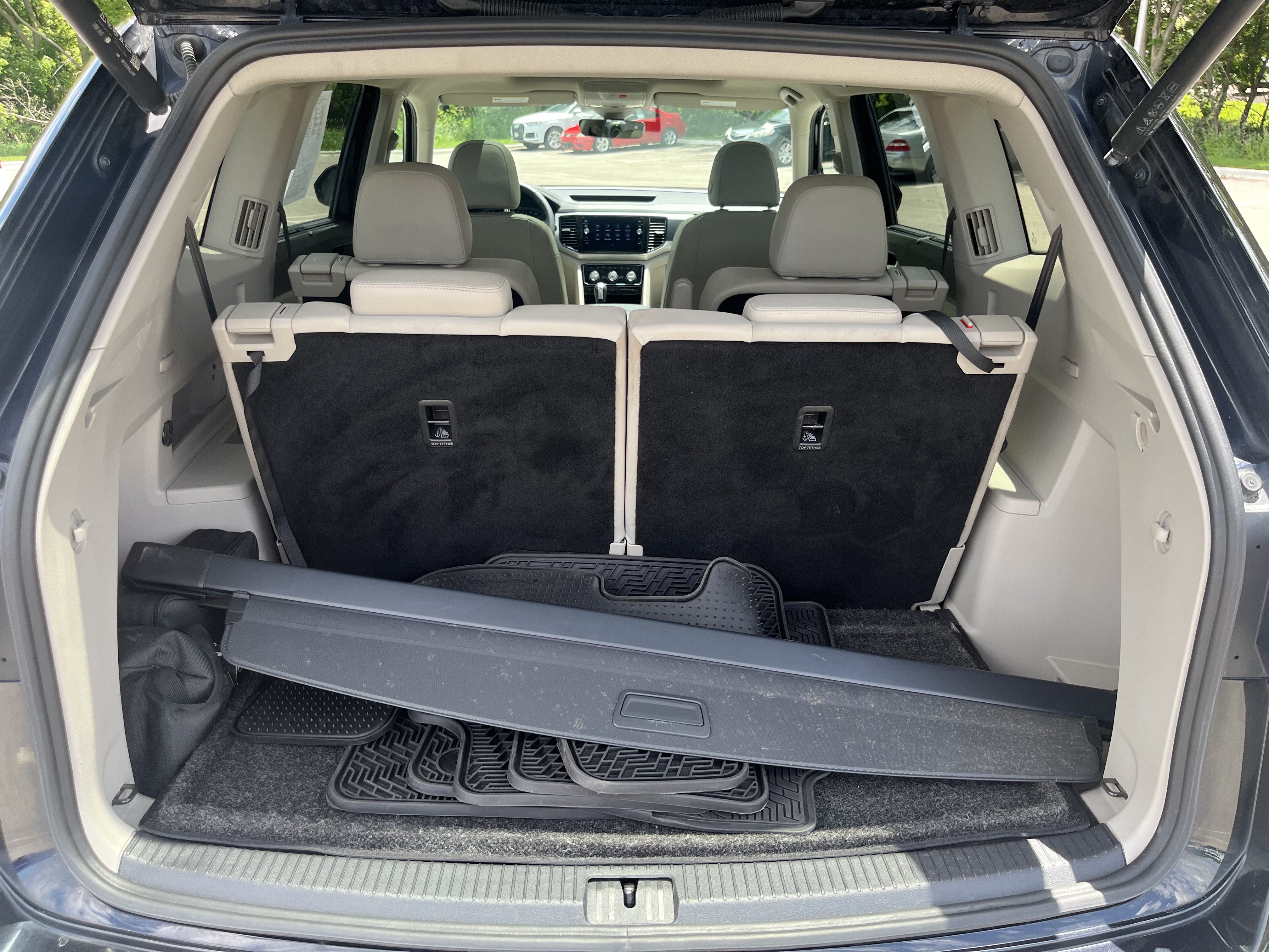 Certified 2023 Volkswagen Atlas SEL R-Line AWD/4WD image 29