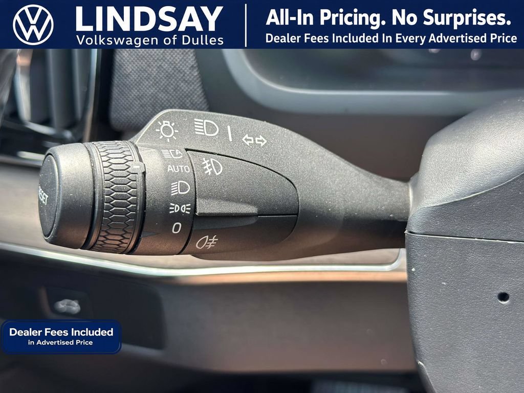Used 2025 Volvo XC90 B6 Plus AWD/4WD image 24
