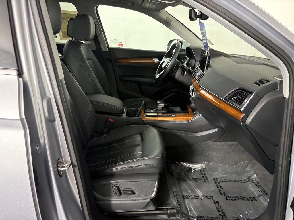 Used 2022 Audi Q5 2.0T Premium Plus AWD/4WD image 38