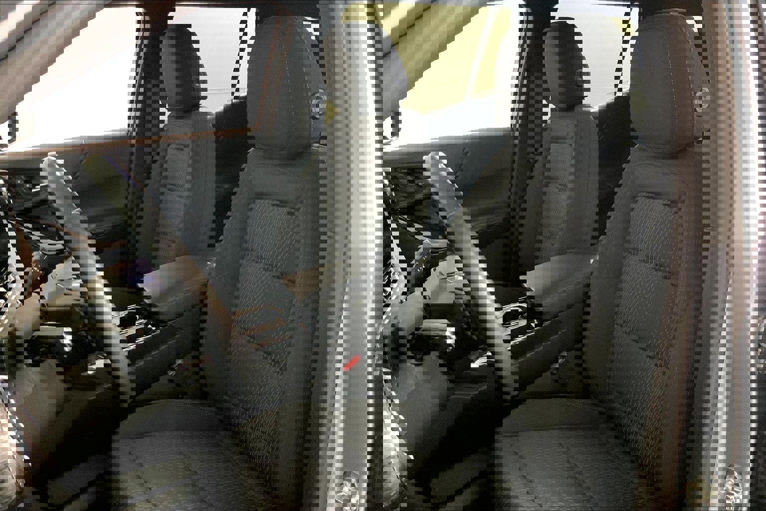 Used 2025 Chevrolet Equinox LT image 22