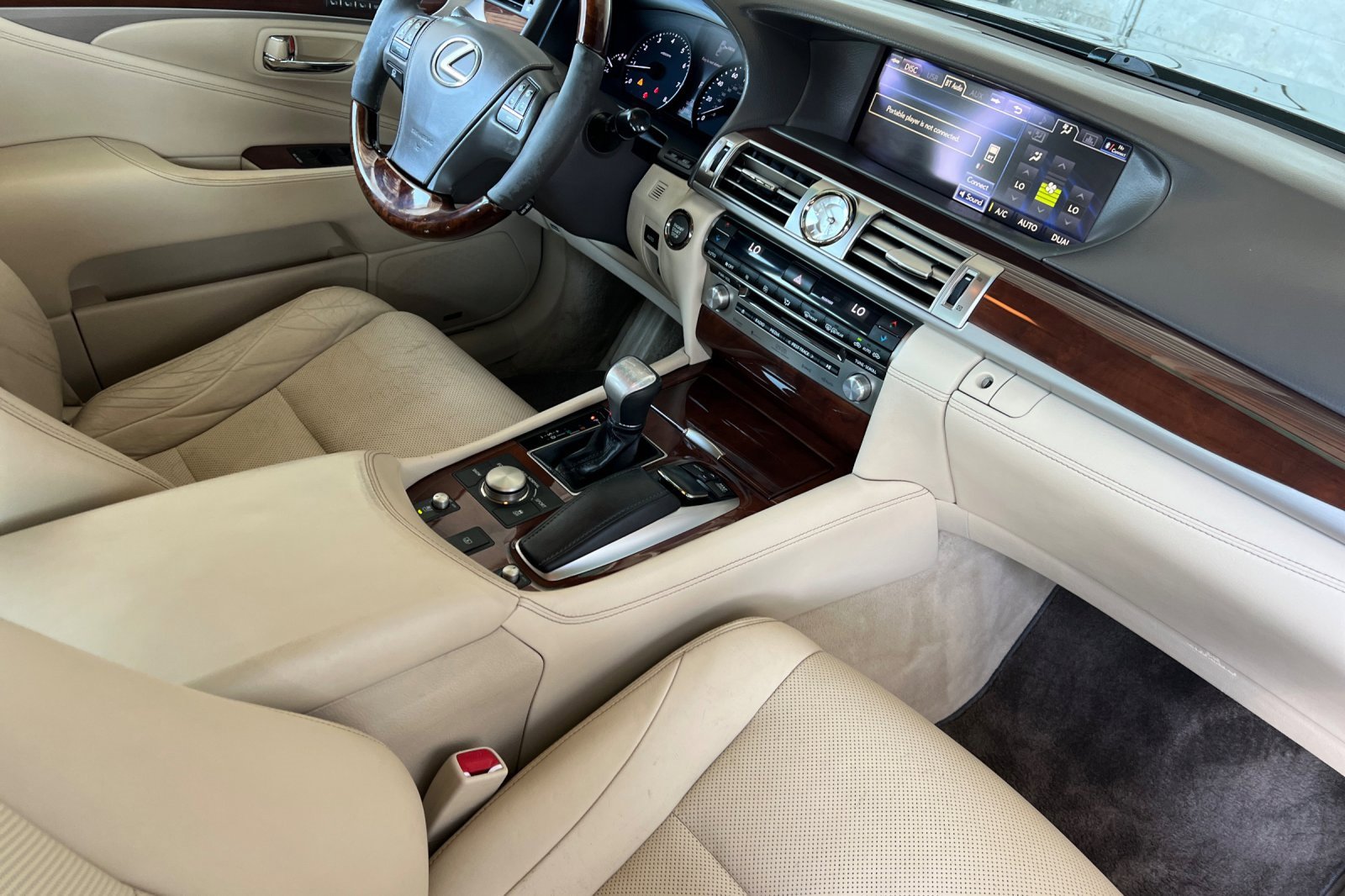 Used 2013 Lexus LS 460 460 image 15