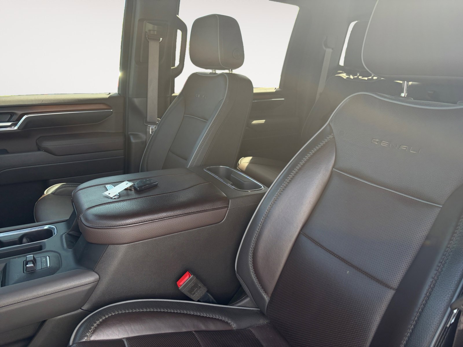 Used 2024 GMC Sierra 3500 Denali w/ Denali Reserve Package AWD/4WD image 9