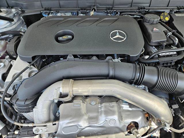 New 2026 Mercedes-Benz GLB 250 image 16