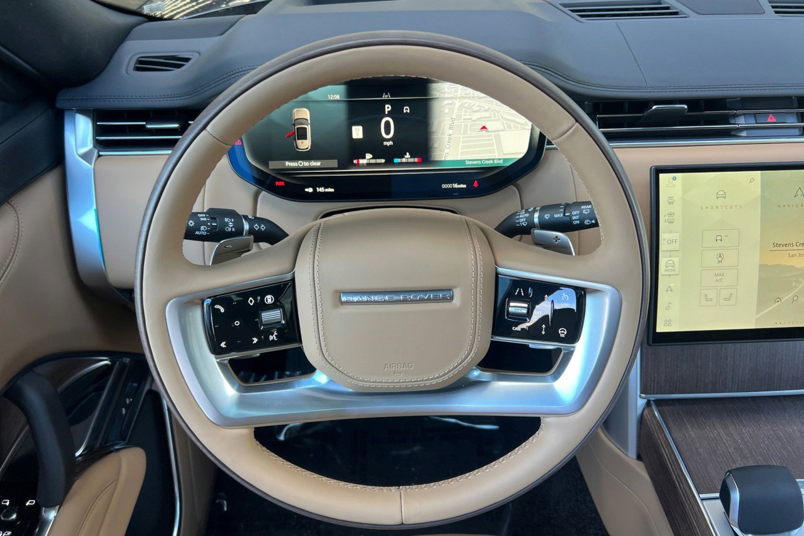 New 2026 Land Rover Range Rover Long Wheelbase SE image 26