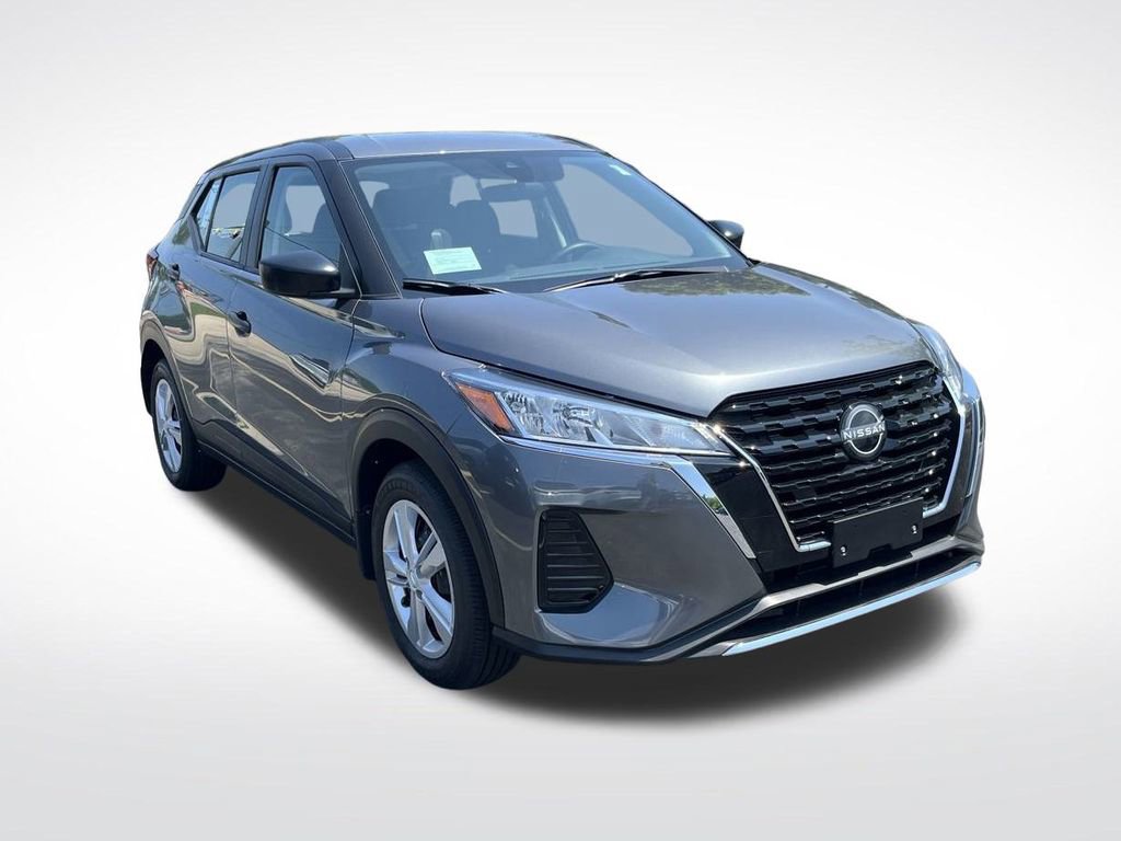 New 2025 Nissan Kicks Play S image 7