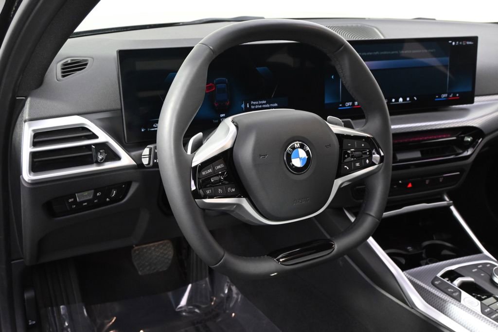 Used 2025 BMW 330i xDrive Sedan image 11
