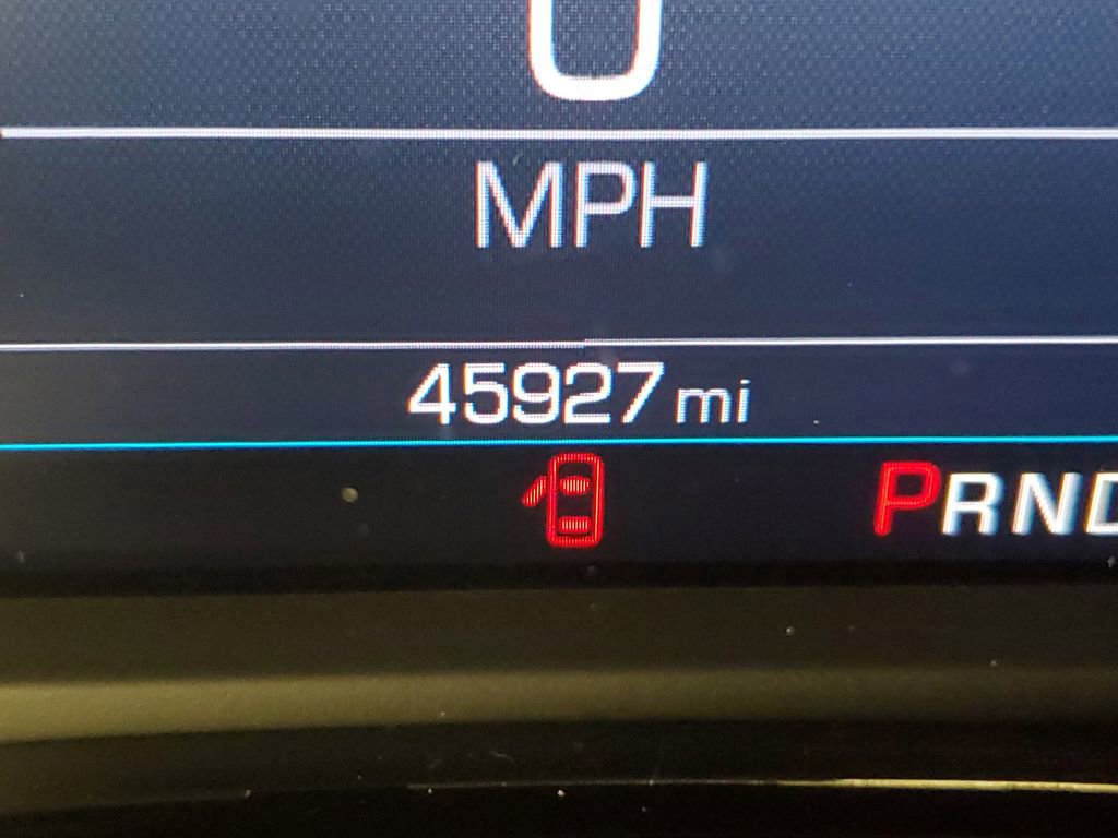 Used 2023 Chevrolet Camaro LT RWD image 24