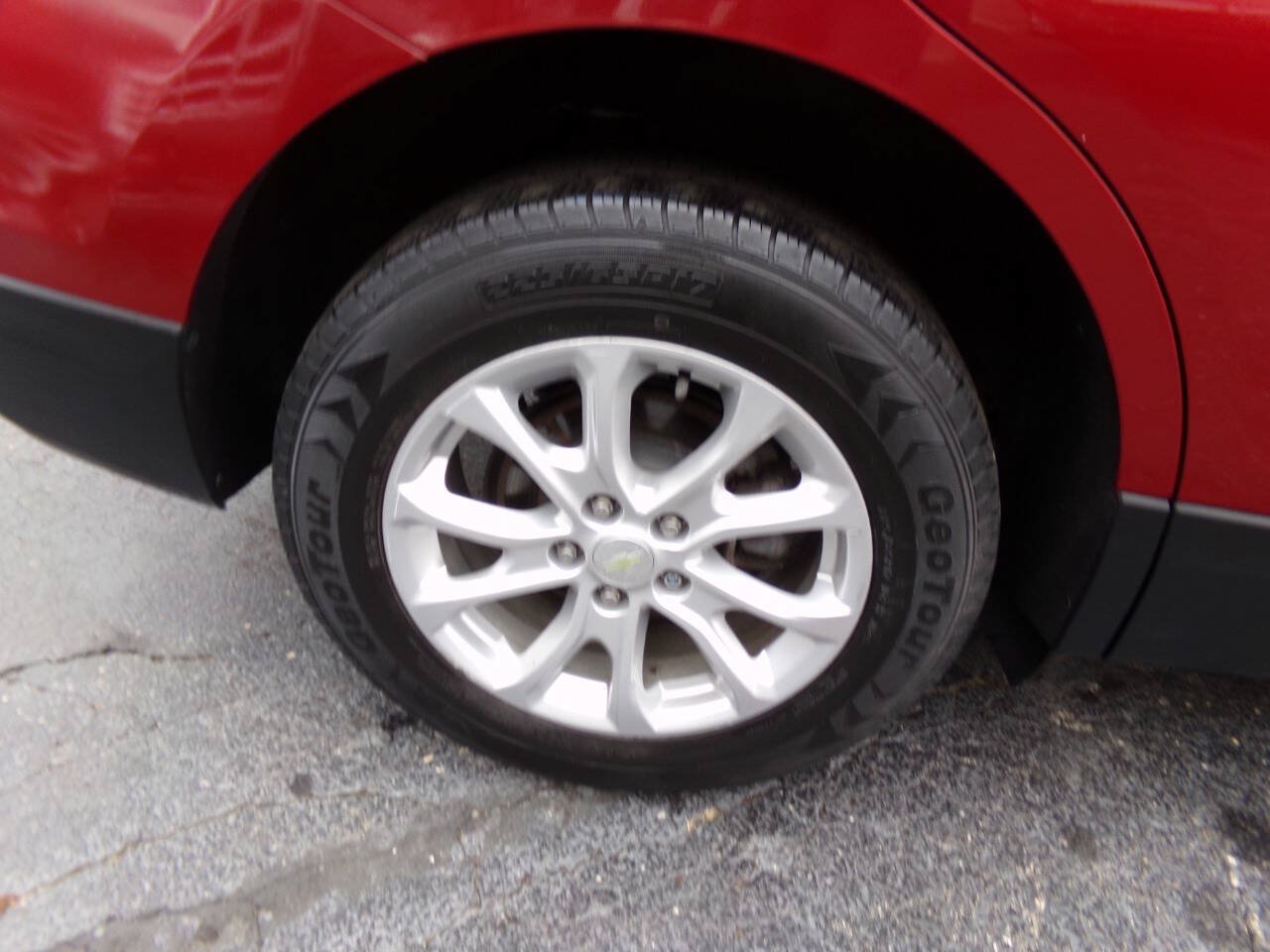 Used 2018 Chevrolet Equinox LT FWD image 20
