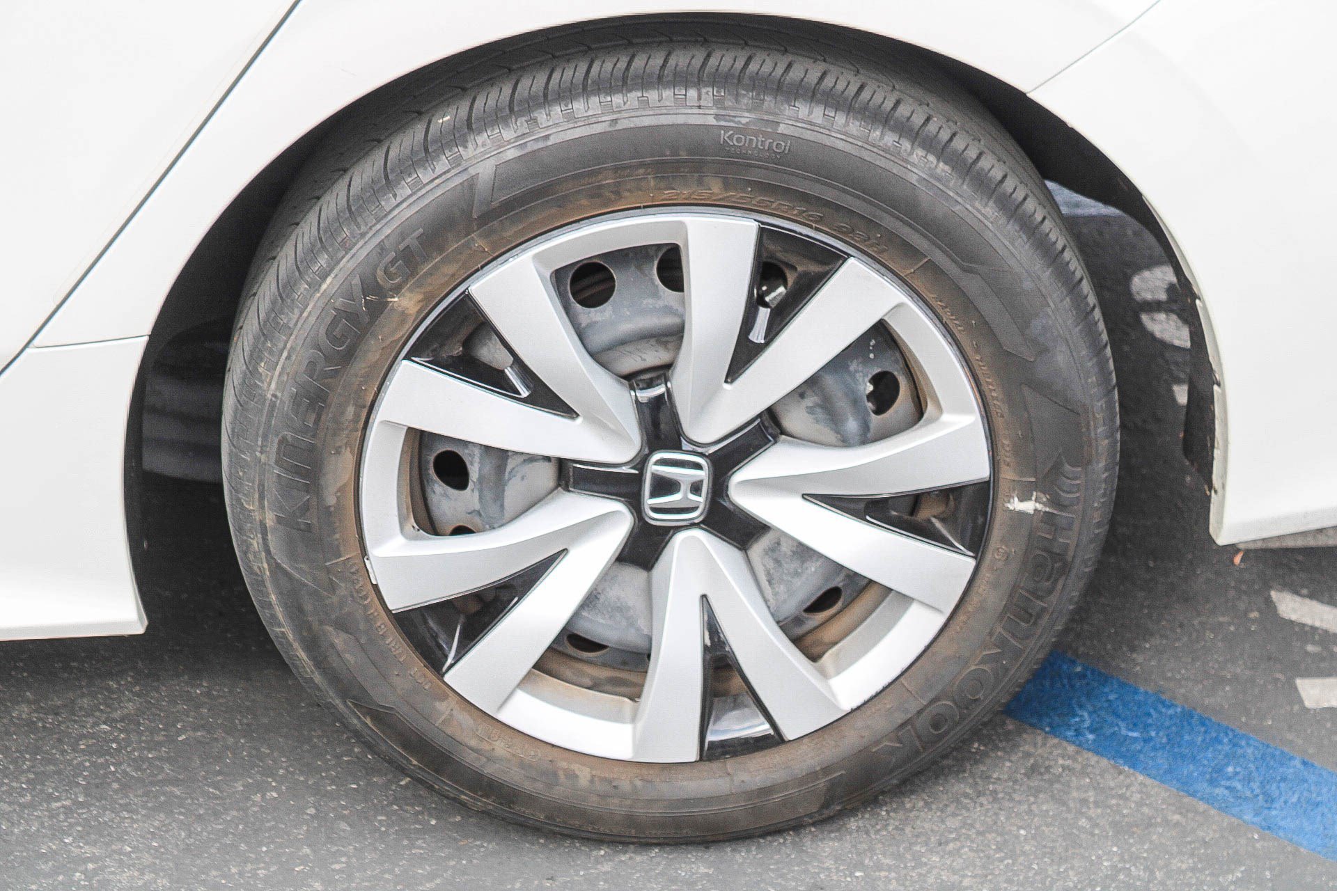 Used 2025 Honda Civic LX image 12