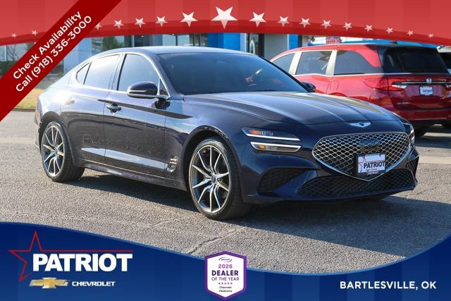 Used 2023 Genesis G70 2.0T image 1