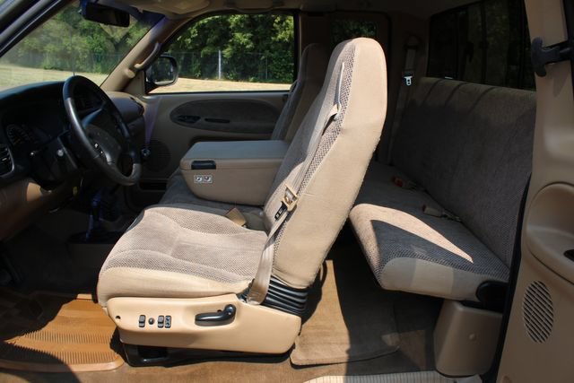 Used 1998 Dodge Ram 2500 Truck 4x4 Quad Cab image 16