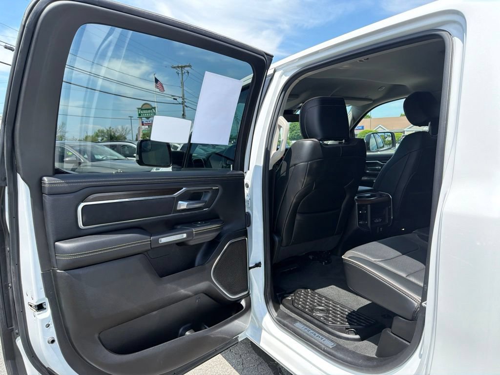 Used 2022 RAM 1500 Laramie w/ Trailer Tow Group AWD/4WD image 35