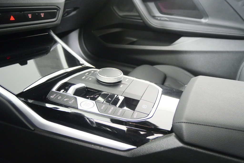 Used 2023 BMW 230i Coupe w/ Premium Package RWD image 20