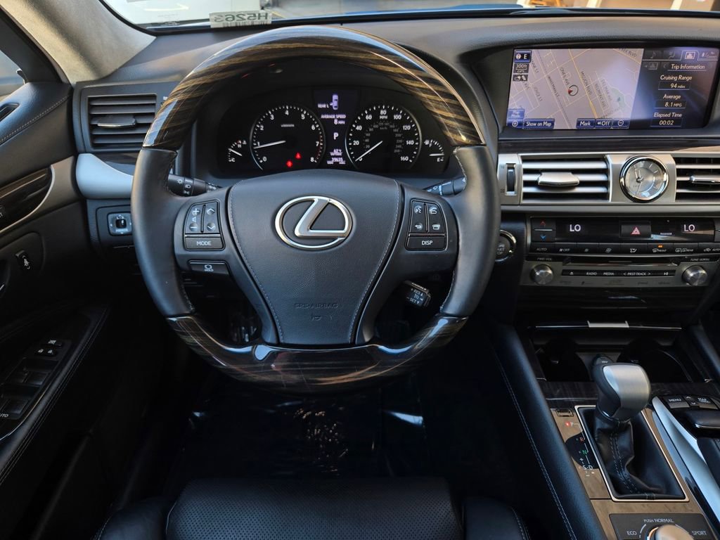 Used 2013 Lexus LS 460 w/ Comfort Pkg image 15