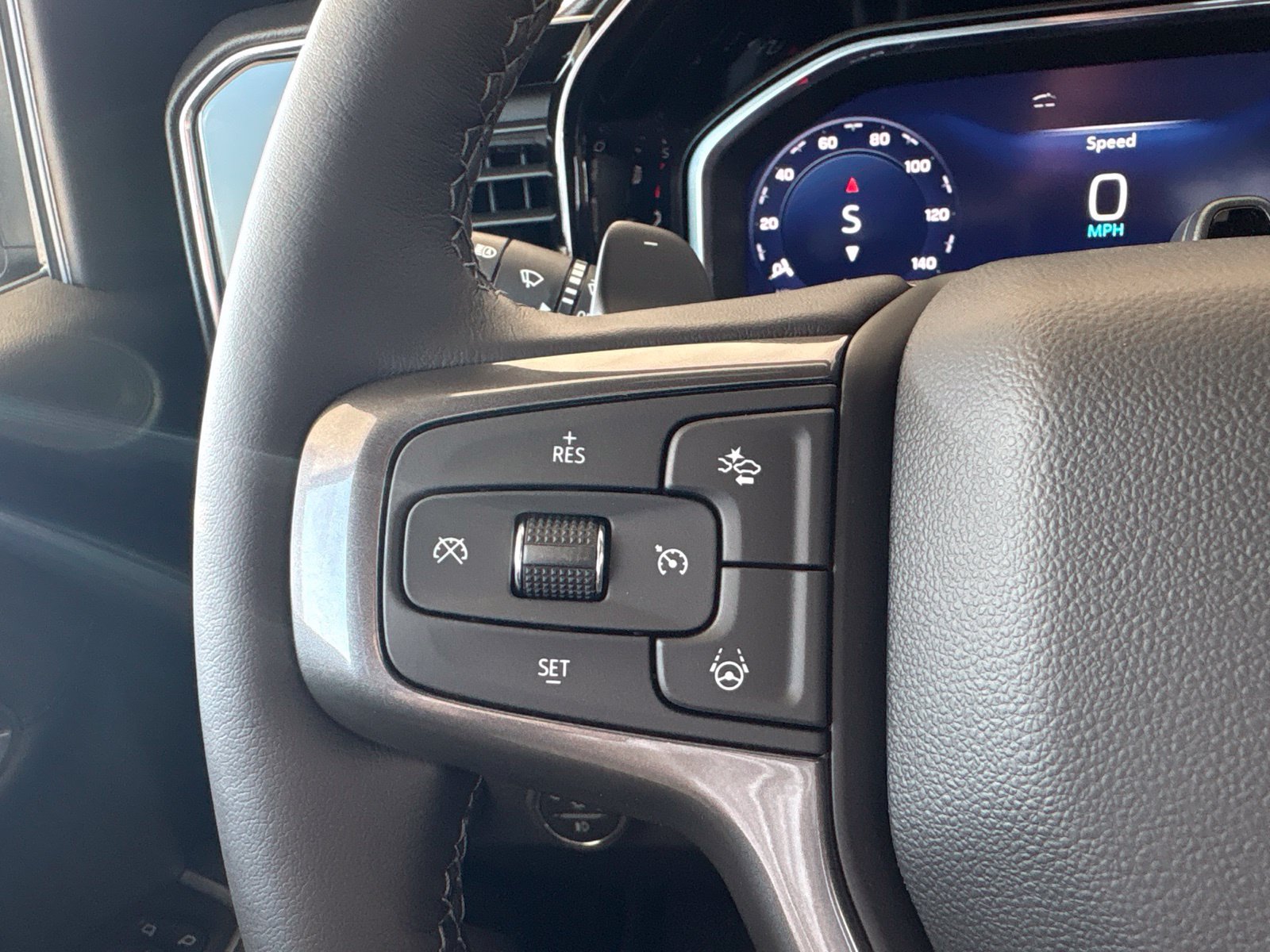New 2026 Chevrolet Silverado 1500 High Country w/ High Country Premium Package AWD/4WD image 42