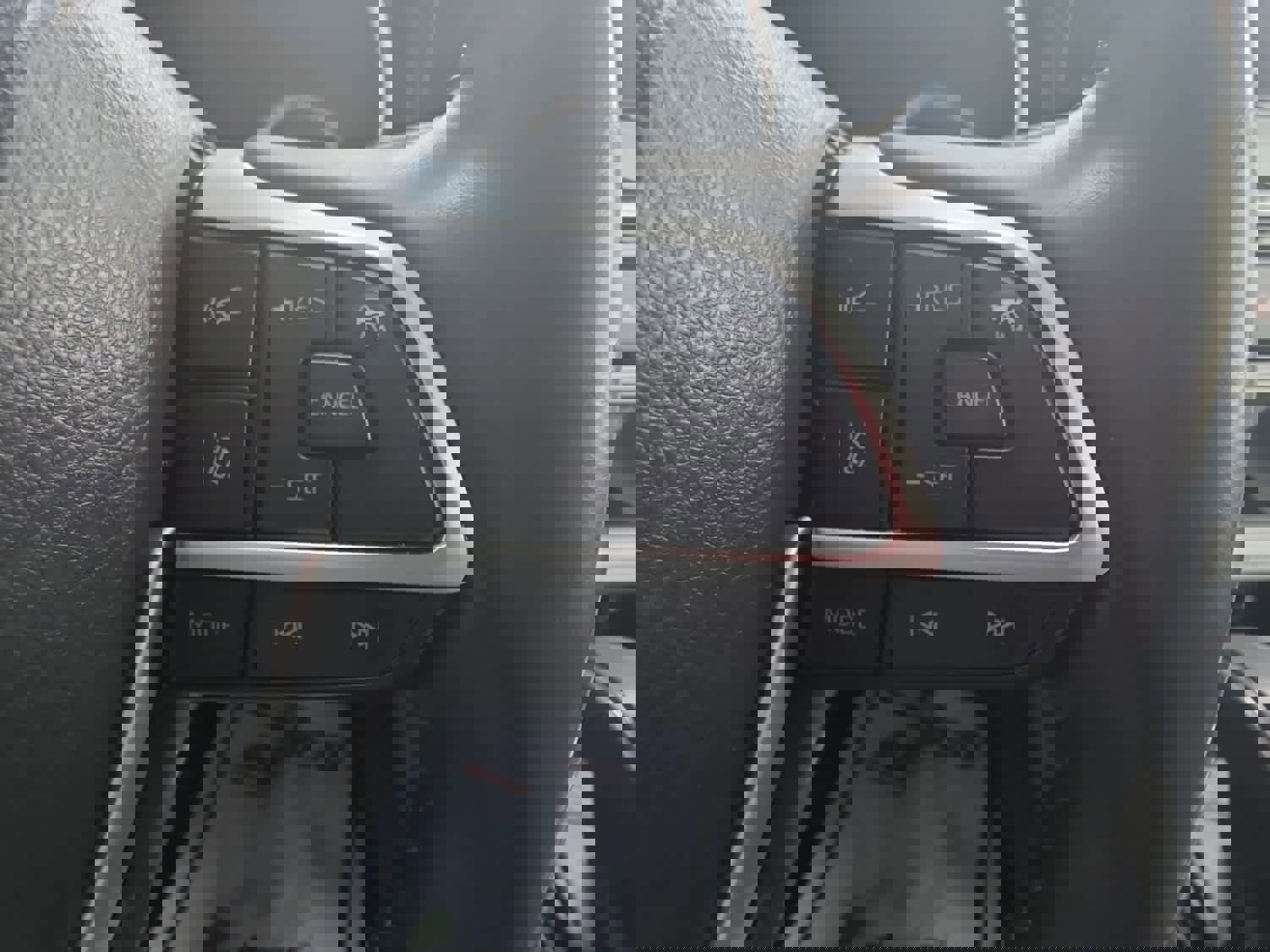 Used 2023 Toyota Highlander XLE image 17