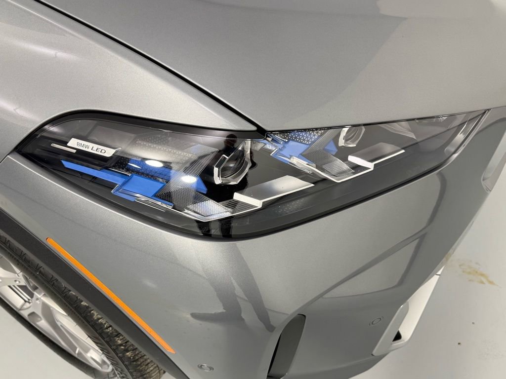 Used 2026 BMW X5 xDrive40i image 8