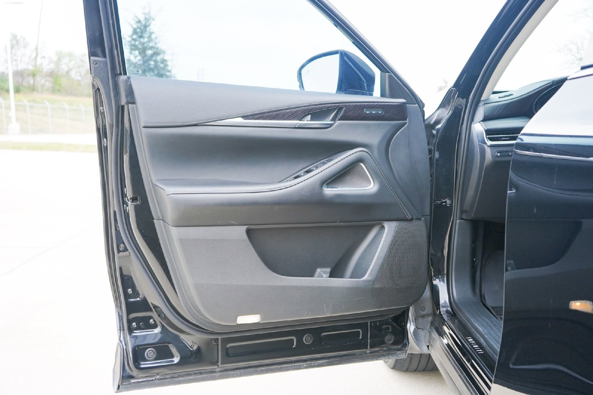 Certified 2023 INFINITI QX60 Sensory w/ Vision Package image 21