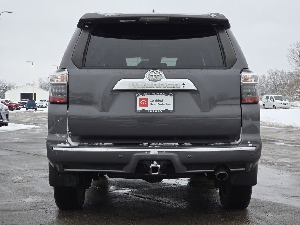 Used 2022 Toyota 4Runner Limited image 29