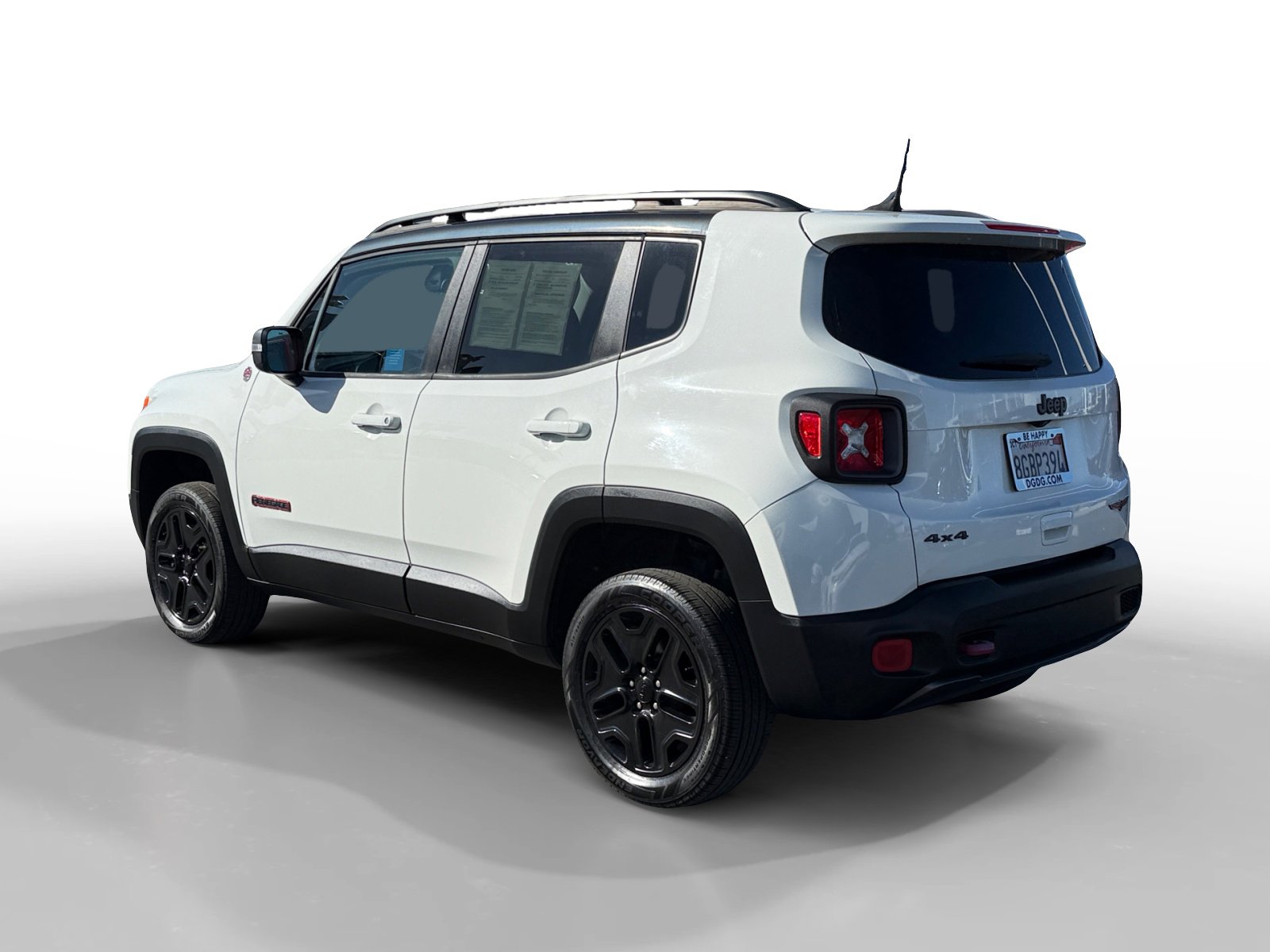Used 2018 Jeep Renegade Trailhawk w/ UConnect 8.4 Nav Group image 3