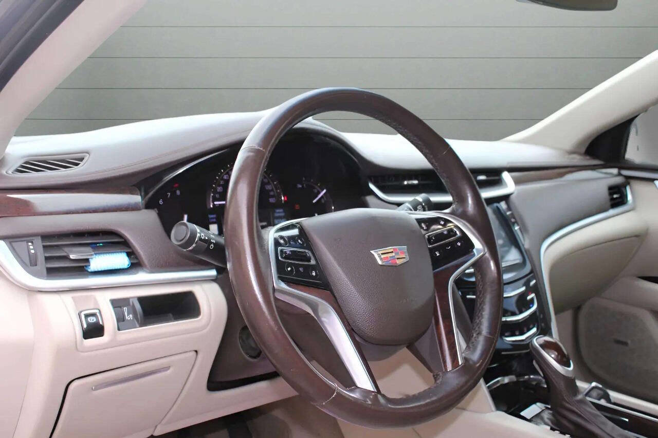 Used 2017 Cadillac XTS Luxury w/ Driver Awareness Package image 20