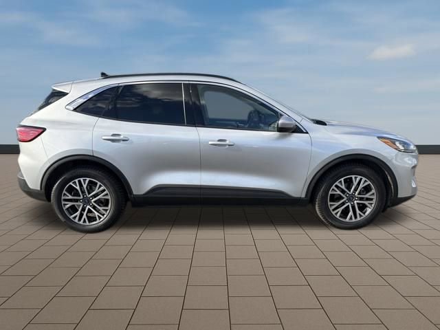 Used 2020 Ford Escape SEL image 8