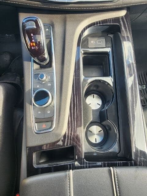 Used 2022 Cadillac Escalade Sport w/ Touring Package image 16