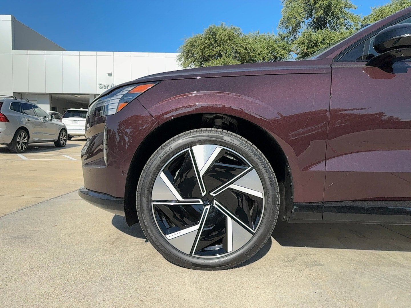 Certified 2025 Volvo EX90 Ultra w/ Protection Package Premier image 10