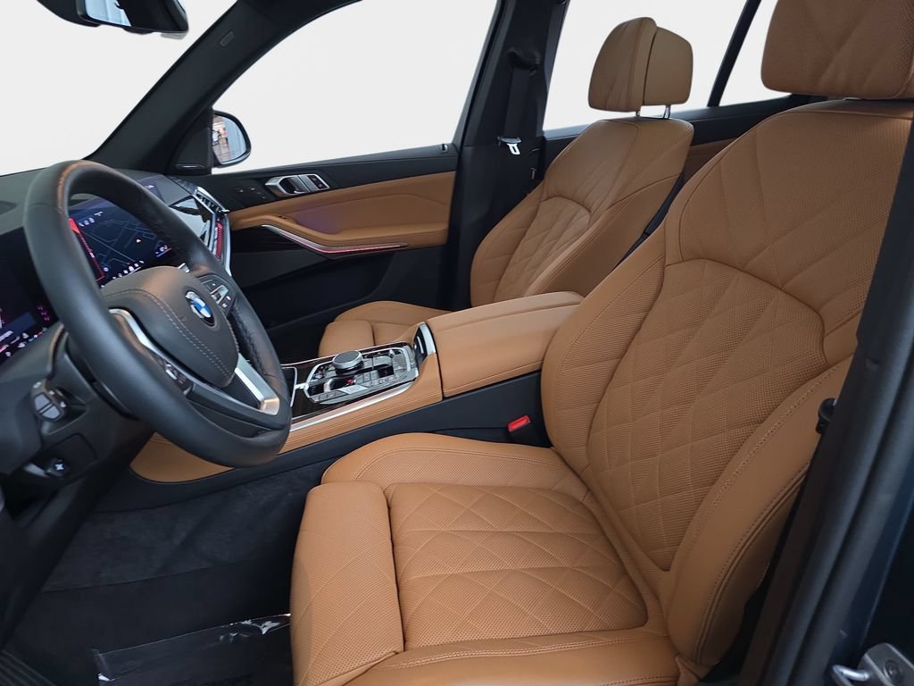 Used 2026 BMW X5 xDrive40i AWD/4WD image 15