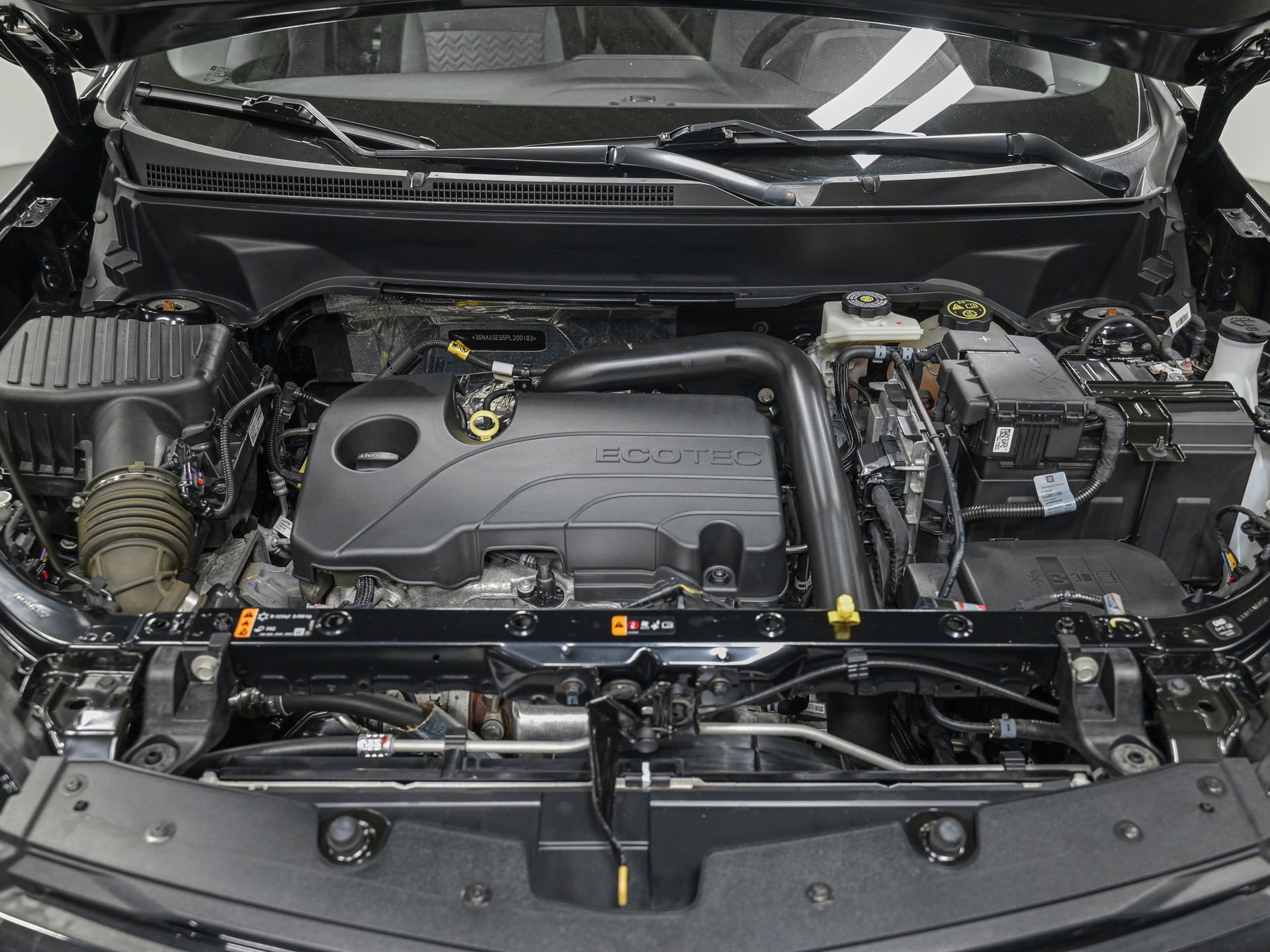 Used 2023 Chevrolet Equinox LS w/ Midnight Edition image 13