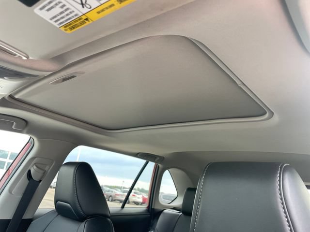 Used 2022 Toyota RAV4 Limited w/ Limited Grade Weather Package AWD/4WD image 27