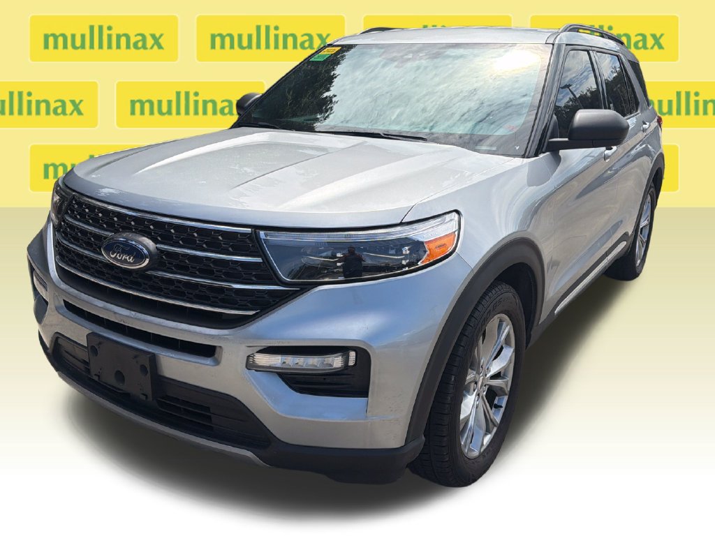 Certified 2020 Ford Explorer XLT w/ Equipment Group 202A RWD image 12