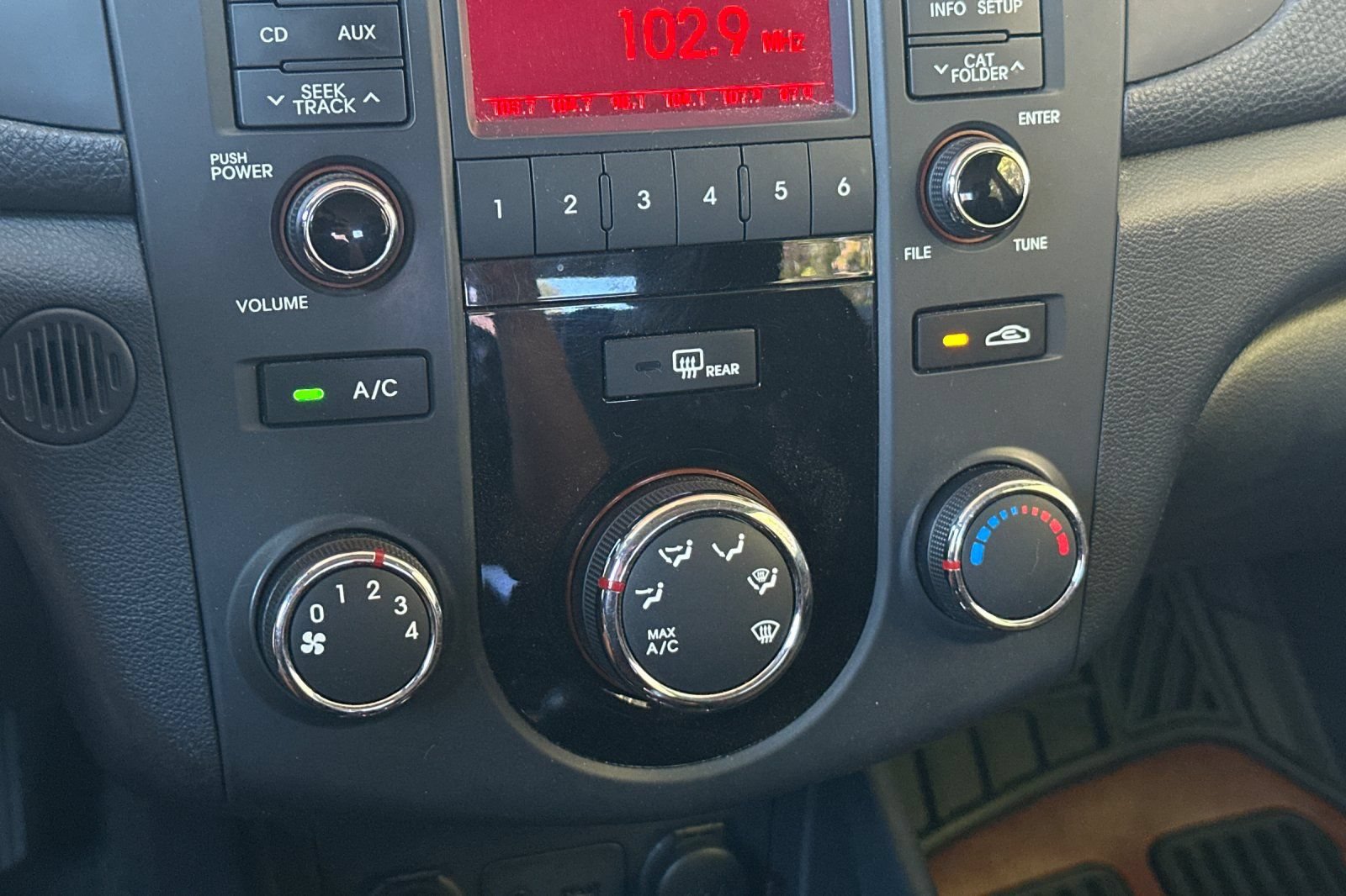 Used 2012 Kia Forte EX FWD image 24