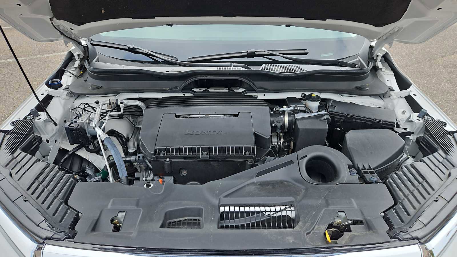 Used 2023 Honda Pilot Touring image 18