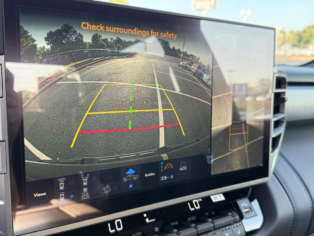 New 2026 Toyota Tundra Platinum image 19