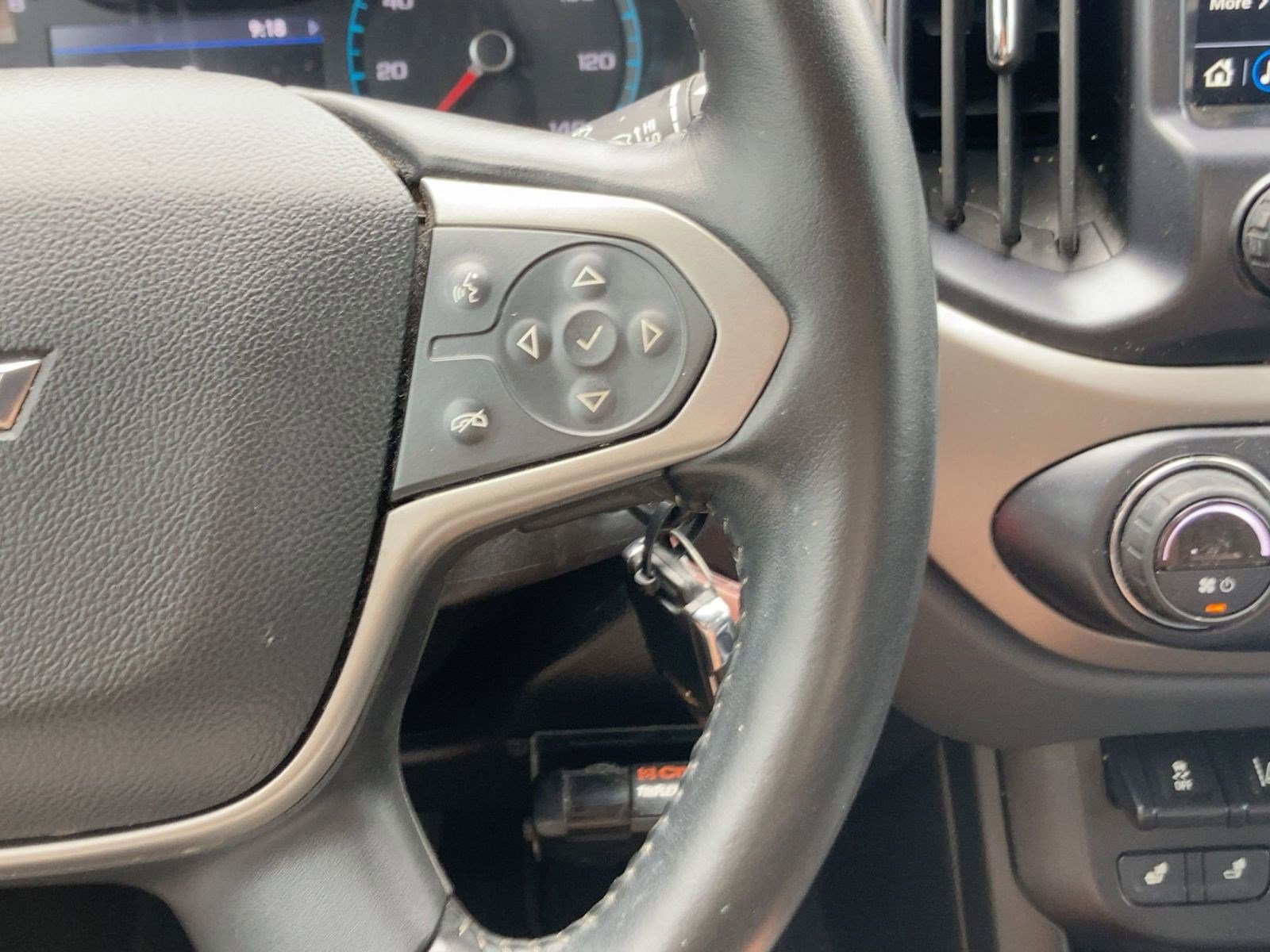 Used 2021 Chevrolet Colorado Z71 w/ Safety Package image 25