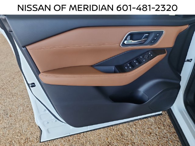 New 2026 Nissan Rogue Platinum w/ Platinum Premium Package AWD/4WD image 10