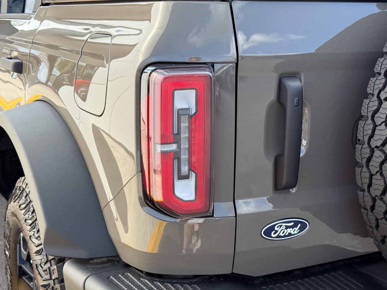 New 2026 Ford Bronco Badlands AWD/4WD image 6