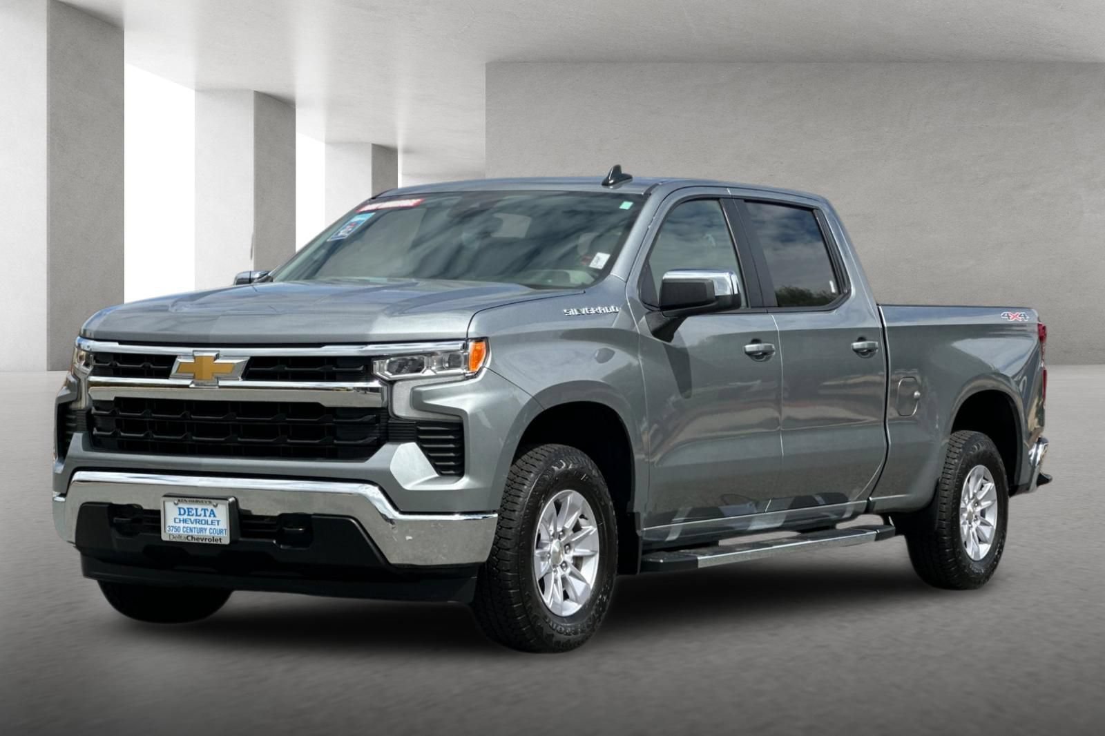 Used 2025 Chevrolet Silverado 1500 LT w/ Protection Package AWD/4WD image 8