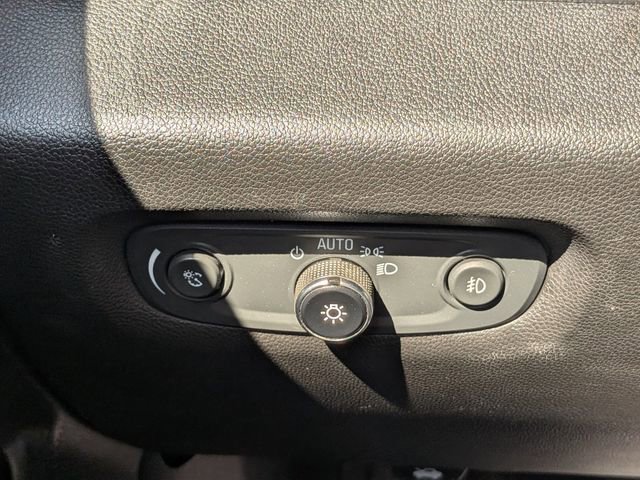 Used 2019 Chevrolet Traverse LT FWD image 24