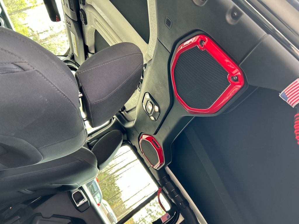 Used 2022 Jeep Gladiator Willys image 29