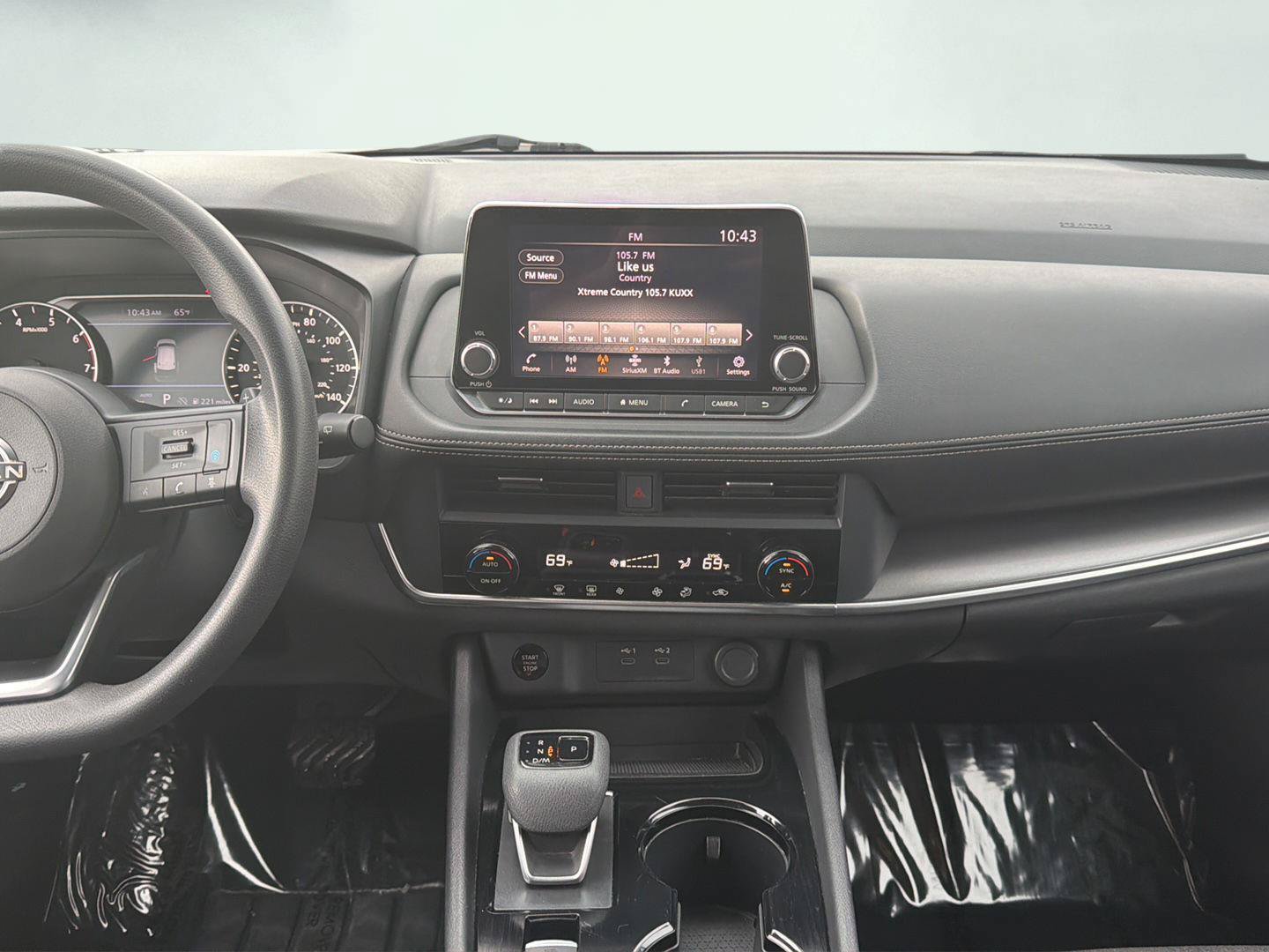 Used 2024 Nissan Rogue SV AWD/4WD image 10
