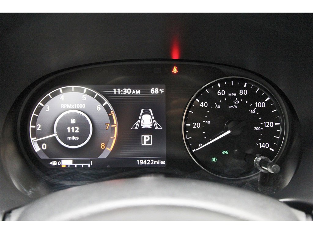 Used 2023 Nissan Kicks SR w/ SR Premium Package image 12