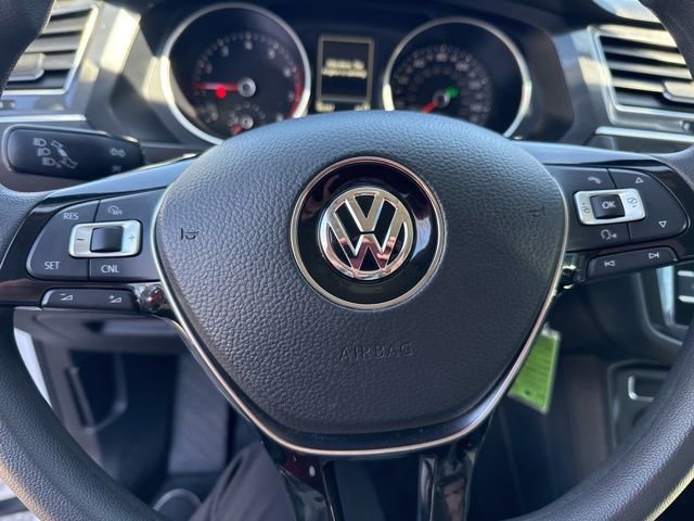 Used 2018 Volkswagen Tiguan S image 21