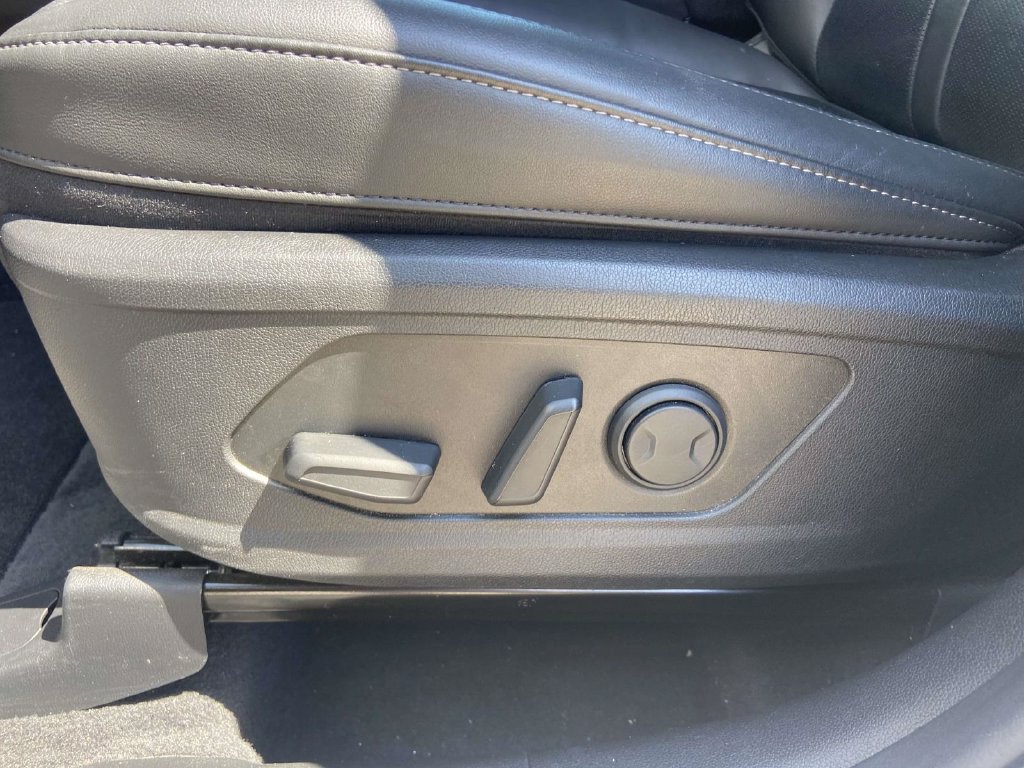 Used 2023 Kia Sorento SX FWD image 14