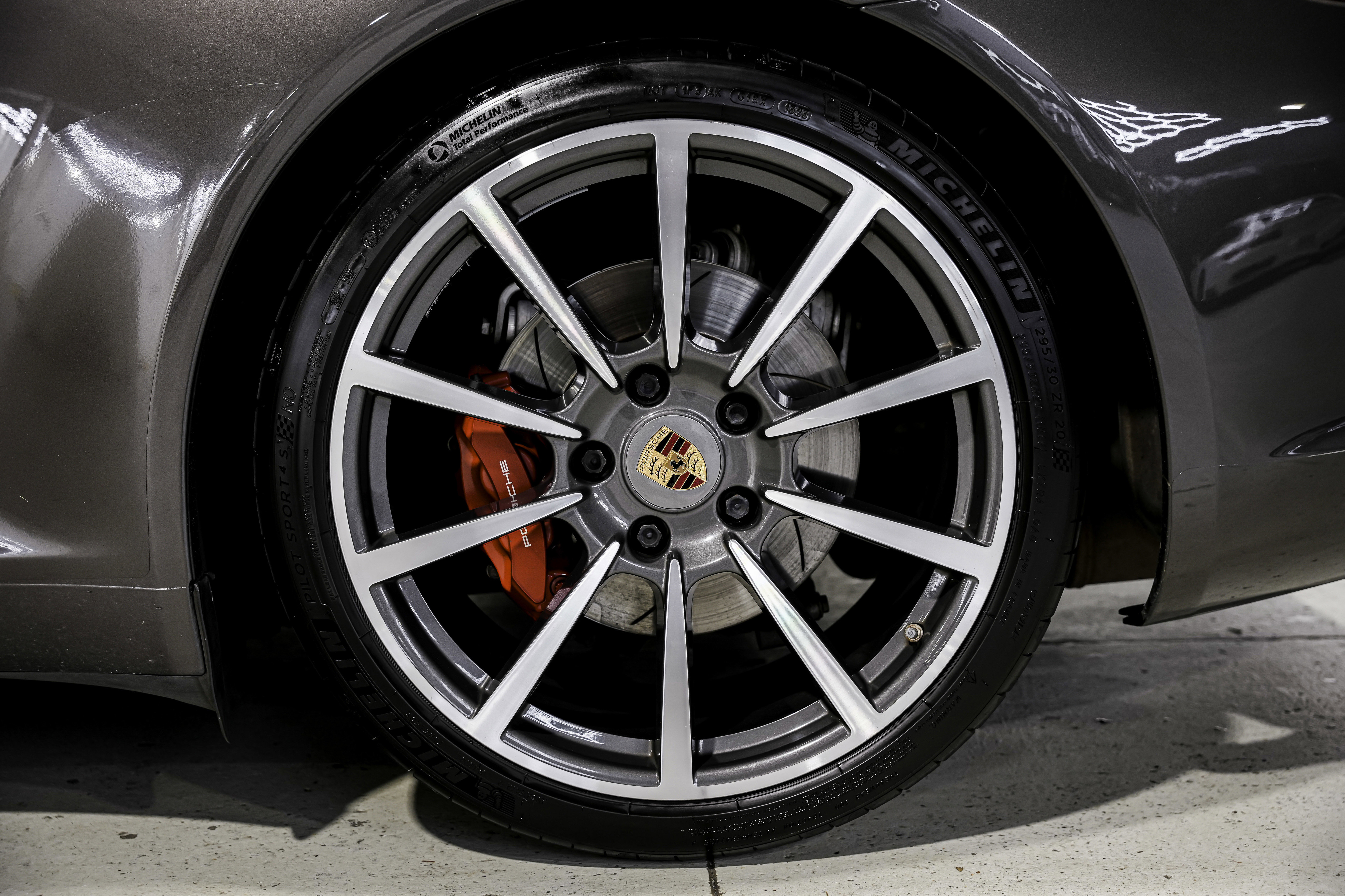 Used 2014 Porsche 911 Carrera S image 44