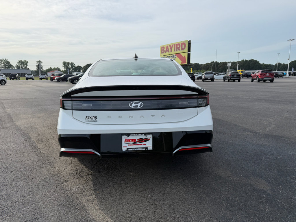 Used 2024 Hyundai Sonata SEL FWD image 7